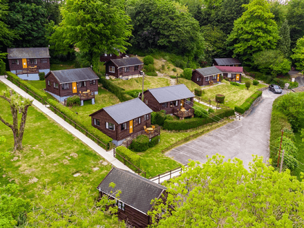 Grattons Cedar Lodges - Berrynarbor, Ilfracombe