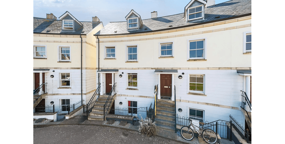 Property Image 0